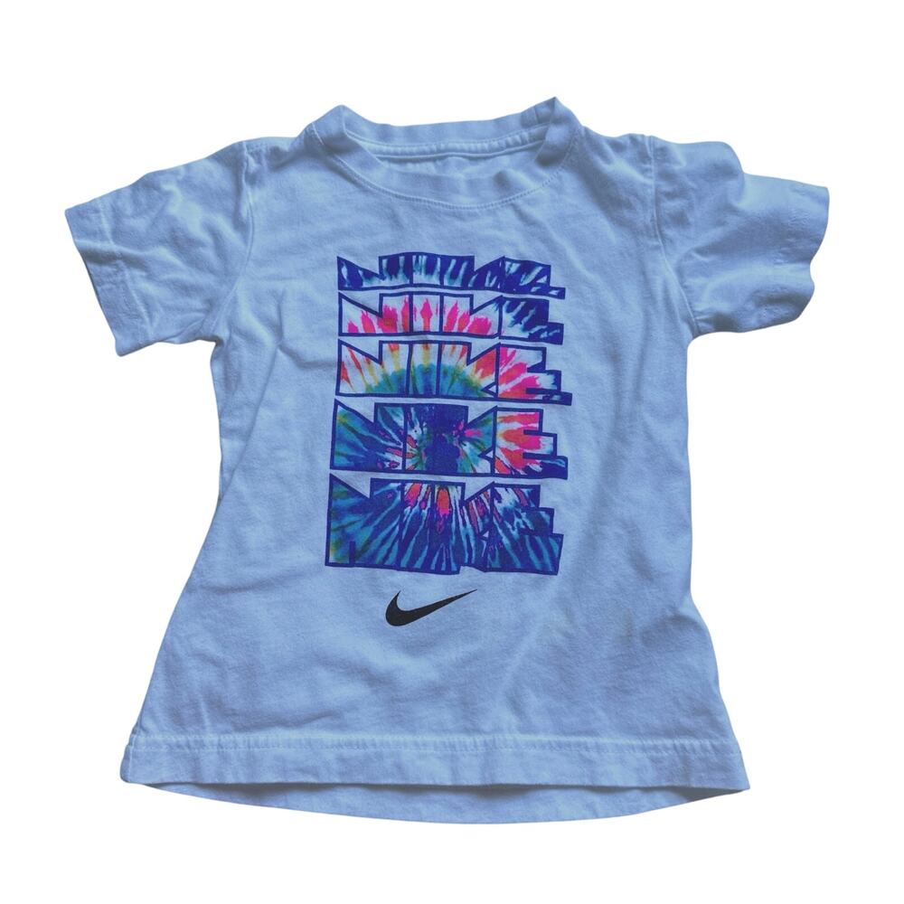 Nike tee